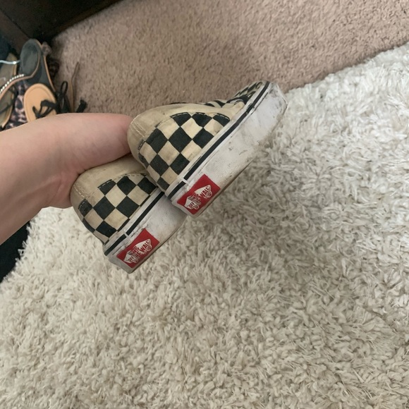 vans - Picture 3 of 4